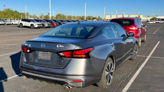 2020 Nissan Altima