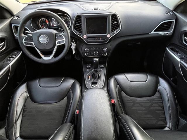 2022 jeep cherokee x 4x4