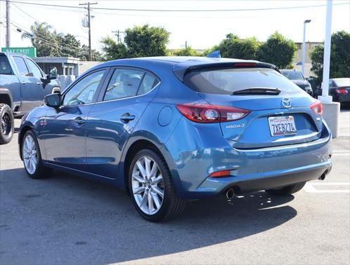 2017 mazda mazda3