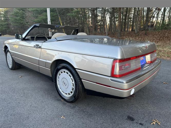 1992 cadillac allante in abington, massachusetts