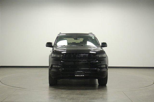 2023 jeep grand wagoneer series ii