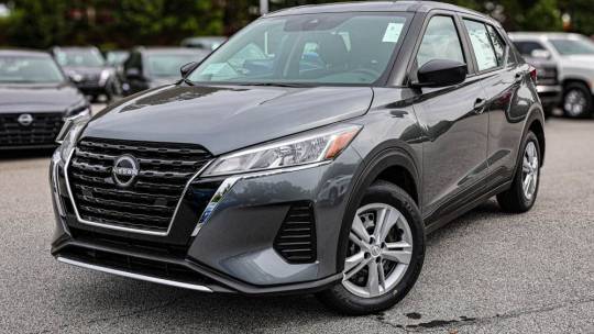 2024 Nissan Kicks s