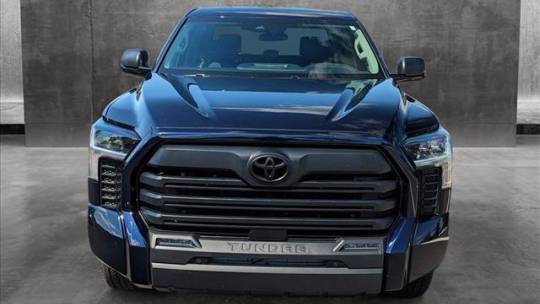 2024 Toyota Tundra 4wd sr5