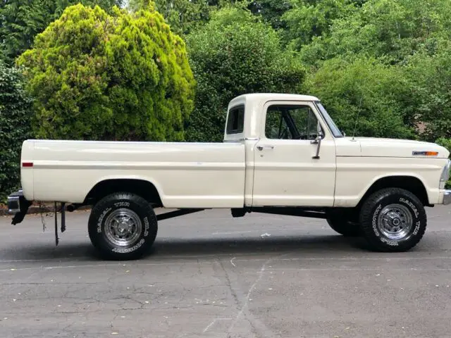 1972 ford hi boy f250 4x4 360 v8 4,speed real good shape solid original truck