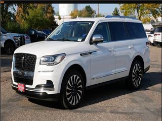2023 Lincoln Navigator black label