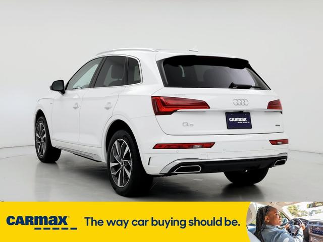 2022 audi q5 s-line premium