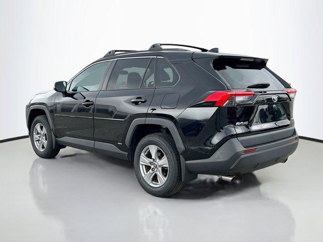 2022 toyota rav4 hybrid le