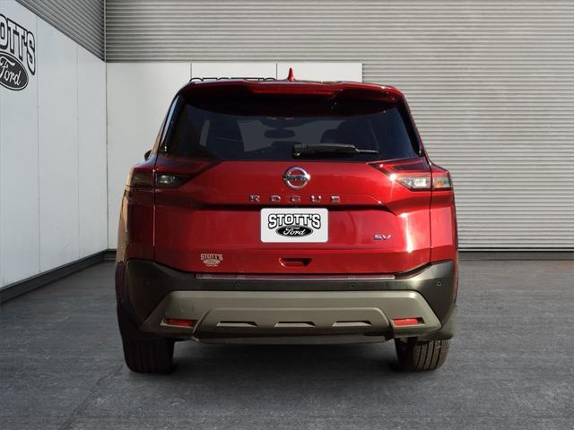 2021 nissan rogue sv