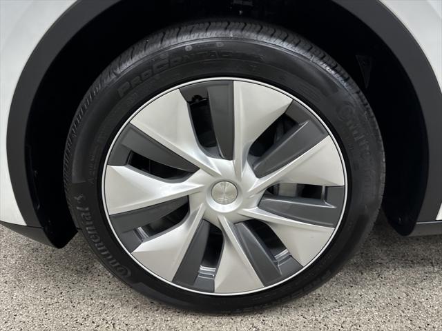 2023 tesla model y awd