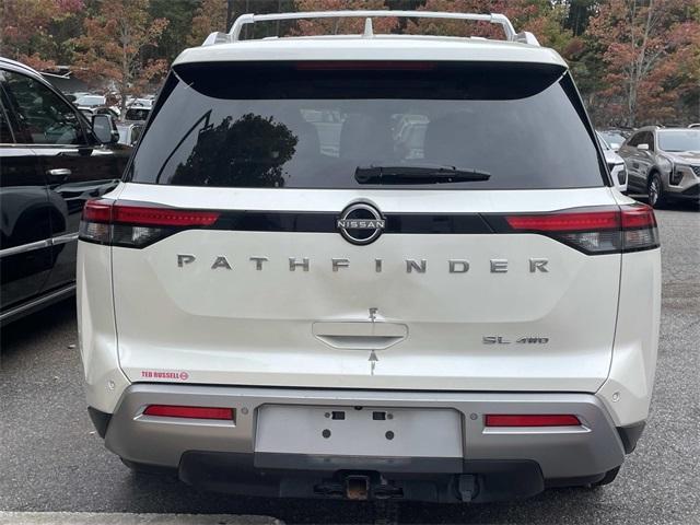 2022 nissan pathfinder sl