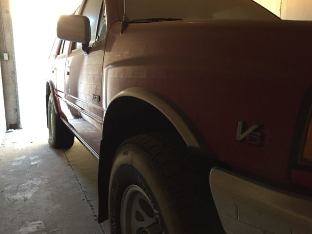 1992 isuzu rodeo 4x4, only 126k miles! california car = no rust! no reserve!