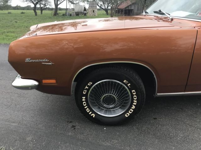 1969 plymouth barracuda freshly built 318 nice color buckets and console 0 bronz