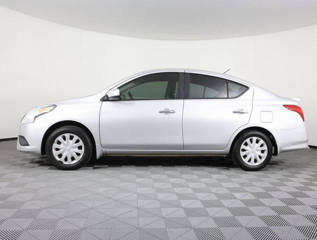 2016 nissan versa 1.6 sv