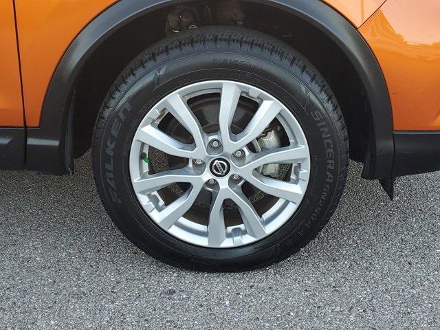2021 nissan rogue sport sv