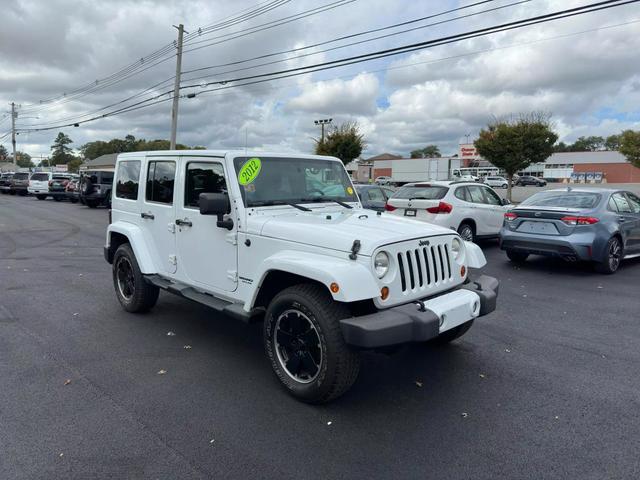 2012 jeep wrangler unlimited altitude