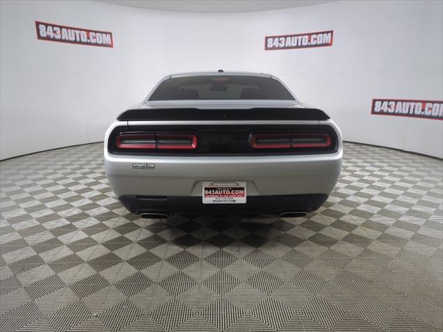 2023 dodge challenger r/t