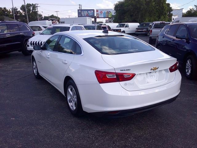 2017 chevrolet malibu 1ls