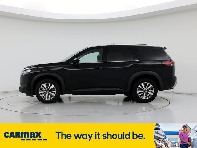 2023 nissan pathfinder sl