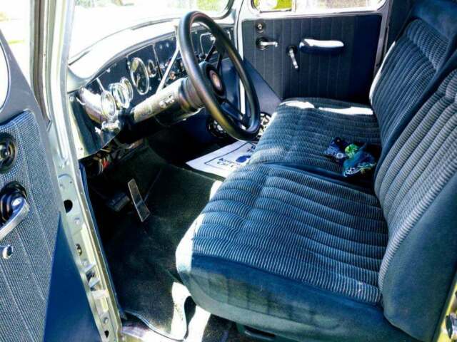 1950 international pickup truck