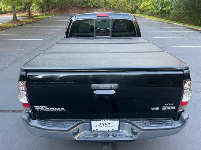 2013 toyota tacoma base