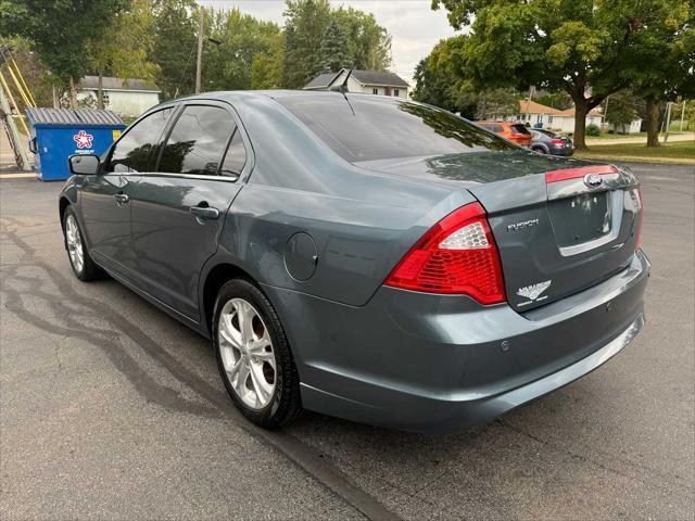 2012 ford fusion se