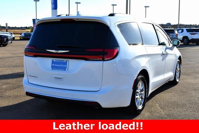 2022 chrysler pacifica touring-l