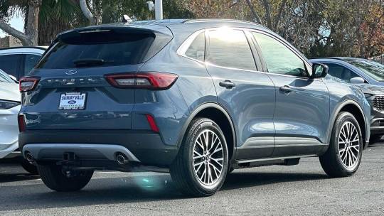2024 Ford Escape