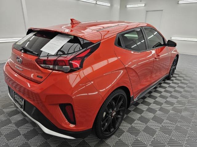 2019 hyundai veloster base