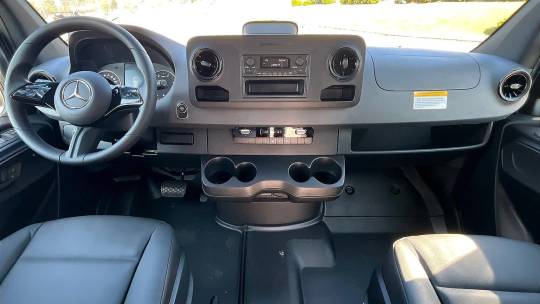2025 Mercedes-Benz Sprinter