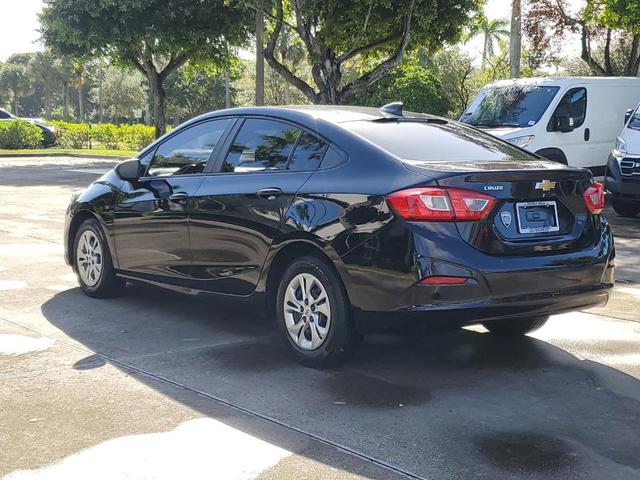 2019 chevrolet cruze ls