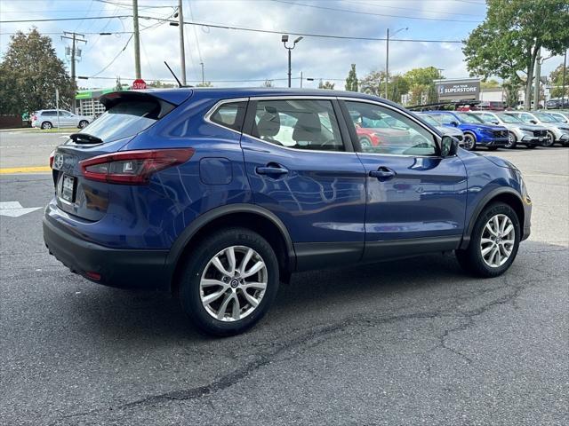 2021 nissan rogue sport s