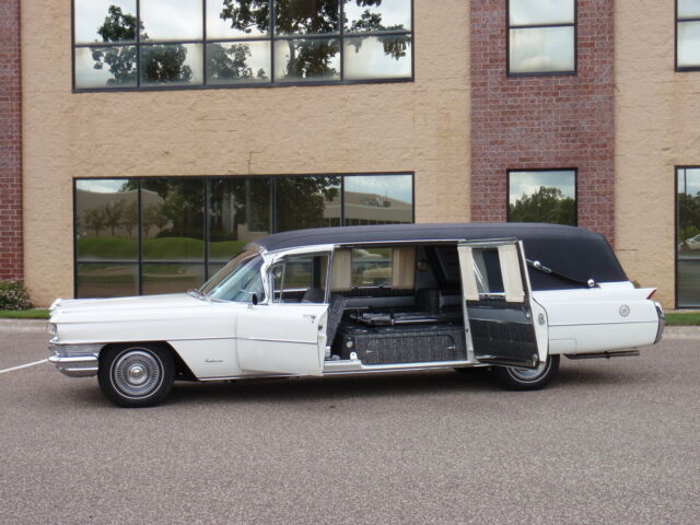all original! s&s cadillac fleetwood series 60 special victoria 3-way hearse