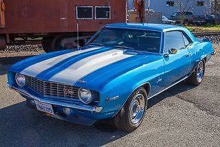 1969 chevrolet camaro z/28 lemans blue