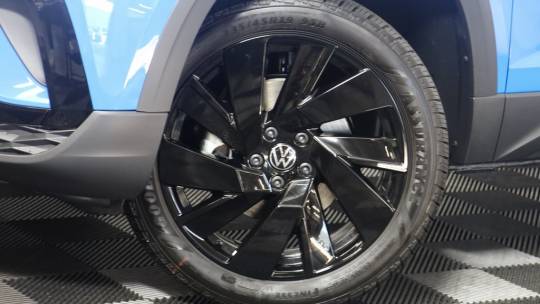 2024 Volkswagen Taos
