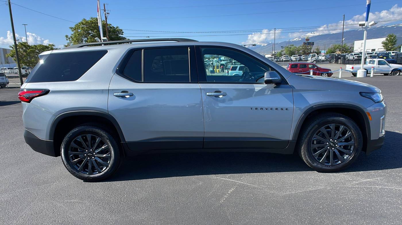 2023 chevrolet traverse rs