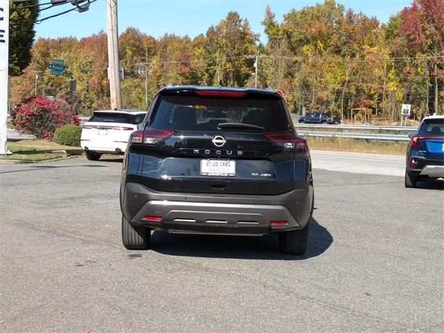 2023 nissan rogue sl