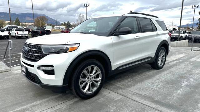 2021 ford explorer xlt