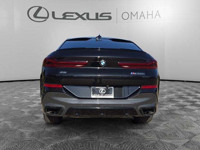2022 bmw x6 m50i
