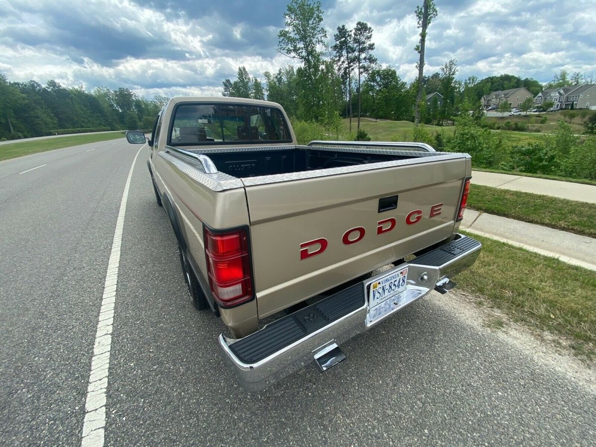 1992 dodge dakota le extended cab truck excellent showroom condition no reserve