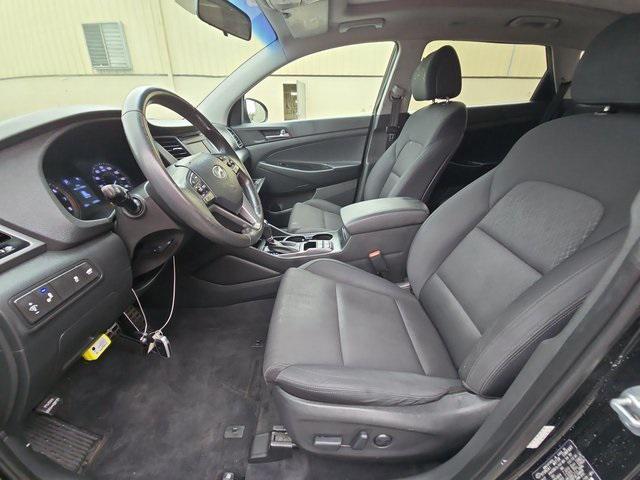 2017 hyundai tucson night
