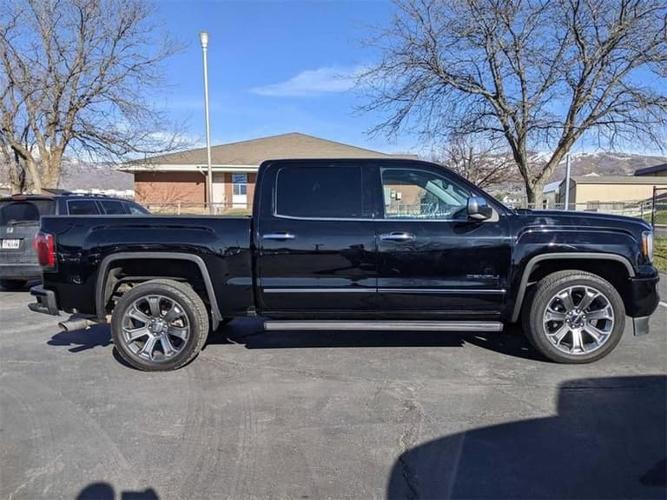 2017 gmc sierra 1500 crew cab denali 4x4 crew cab 5.75 ft. box 143.5 in. wb in woods cross, utah