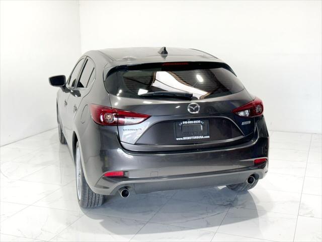 2018 mazda mazda3 grand touring
