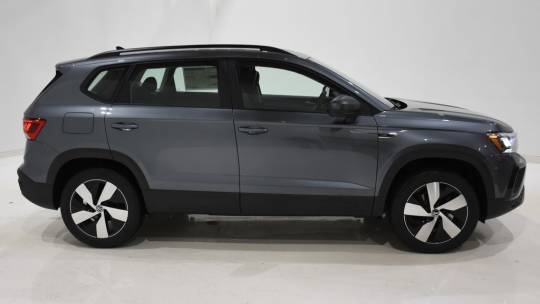 2024 Volkswagen Taos