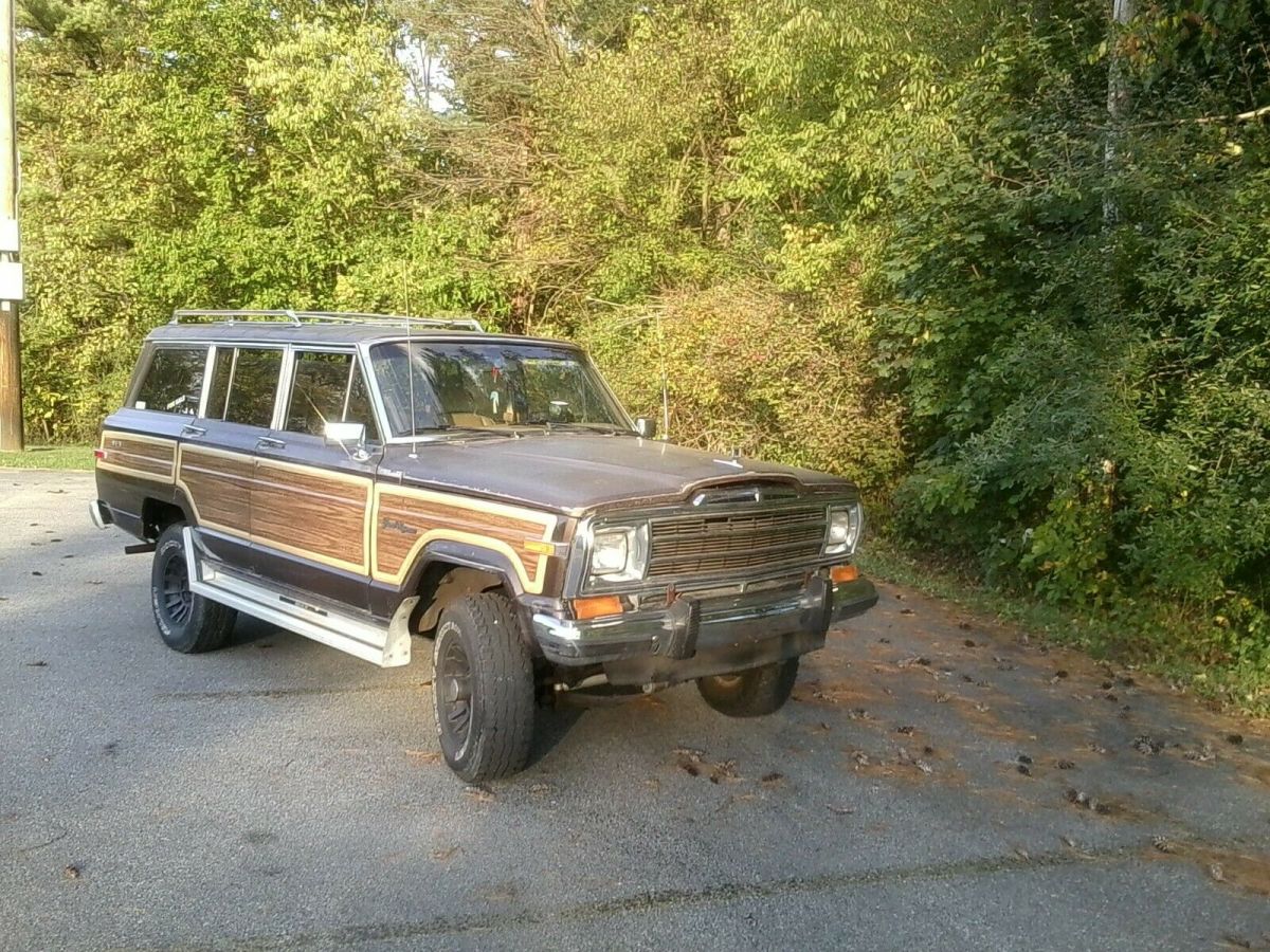 1988 wagoneer (not a wrangler) (ebay form is auto filled for "wrangler)