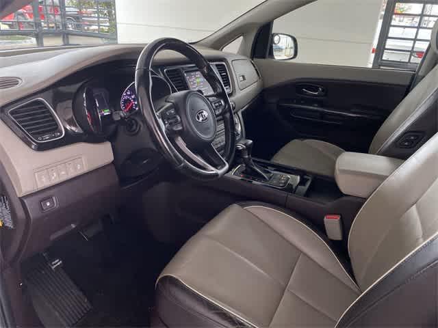2018 kia sedona sx