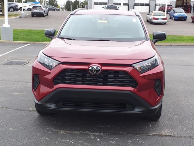 2021 toyota rav4 le