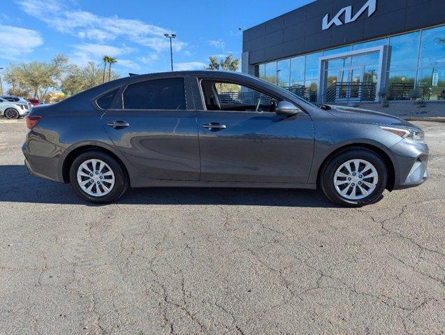 2022 kia forte fe