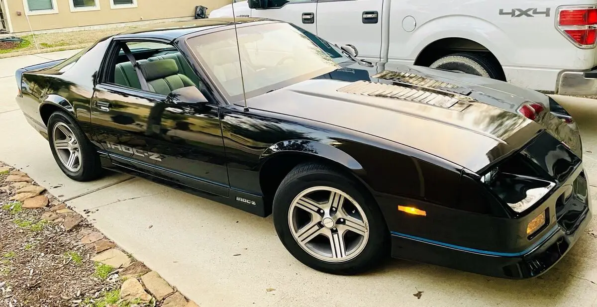 1988 chevrolet camaro coupe black