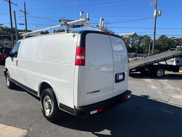 2020 chevrolet express 2500 rwd 2500 regular wheelbase wt