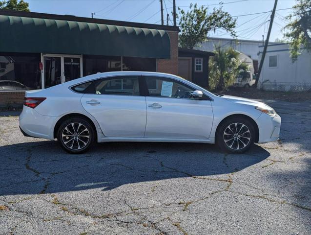 2016 toyota avalon xle